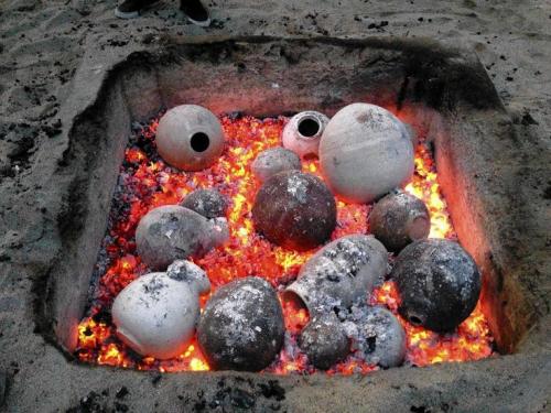 Какие материалы используются для производства керамики.